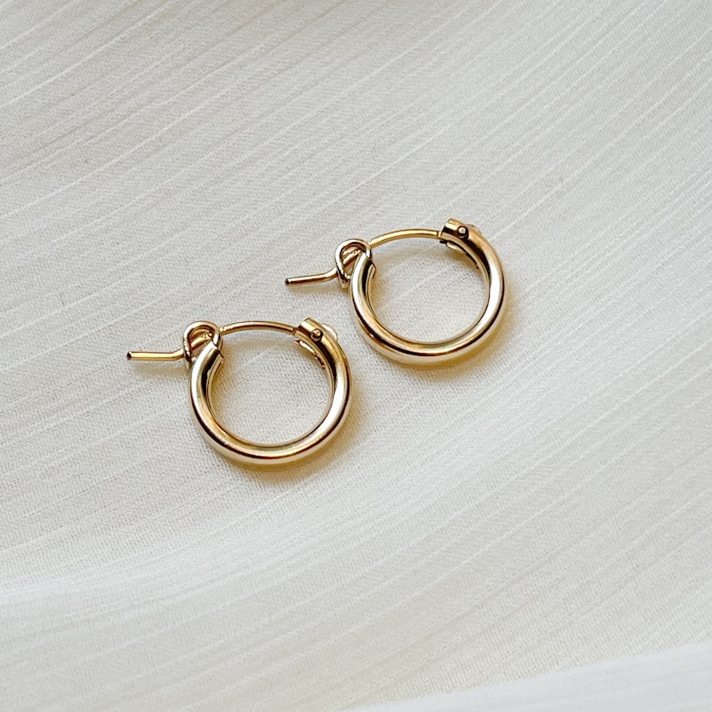 Women's 14K gold-filled thick hoop earrings 13mm - Picture 1 of 2